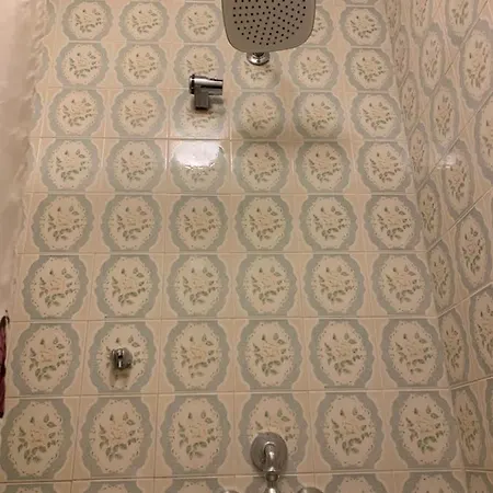 Primo Guest house 2*