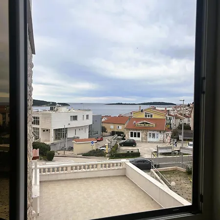 Primo 2* Primošten