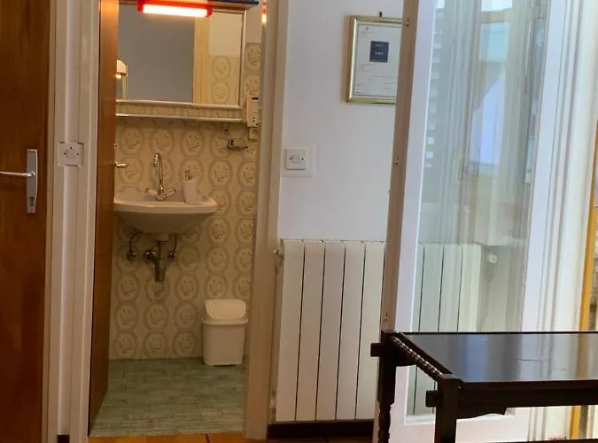 招待所 Primo 普利莫顿