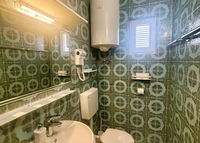 Primo Примоштен